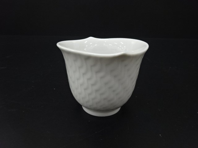Pottery & Ceramics